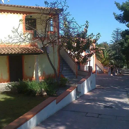 Pedra Niedda Hotel 3*